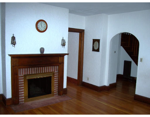 16 Neptune Avenue West Springfield, MA 01089 - Photo 11 of 30 Gallery Image 11