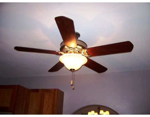 16 Neptune Avenue West Springfield, MA 01089 - Photo 22 of 30 Gallery Image 22