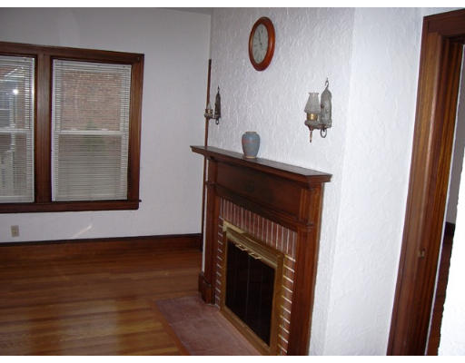 16 Neptune Avenue West Springfield, MA 01089 - Photo 8 of 30 Gallery Image 8