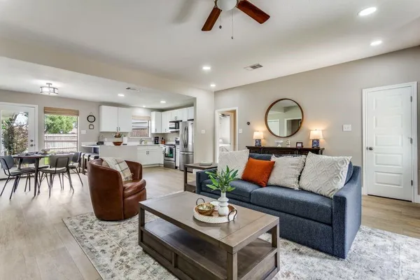 $5,900 | 926 Hillside Lane, Flower Mound, TX 75028