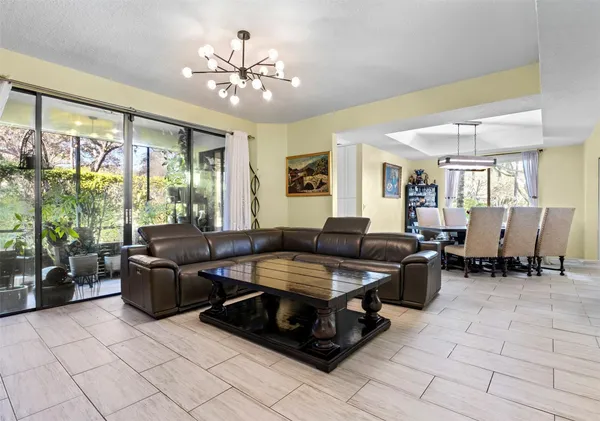 $448,888 | 7525 Northwest 61st Terrace, Unit 1802, Parkland, FL 33067