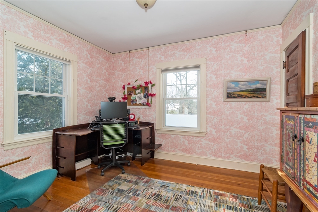 64 Curve Street Wellesley, MA 02482 - Photo 22 of 29 Gallery Image 22