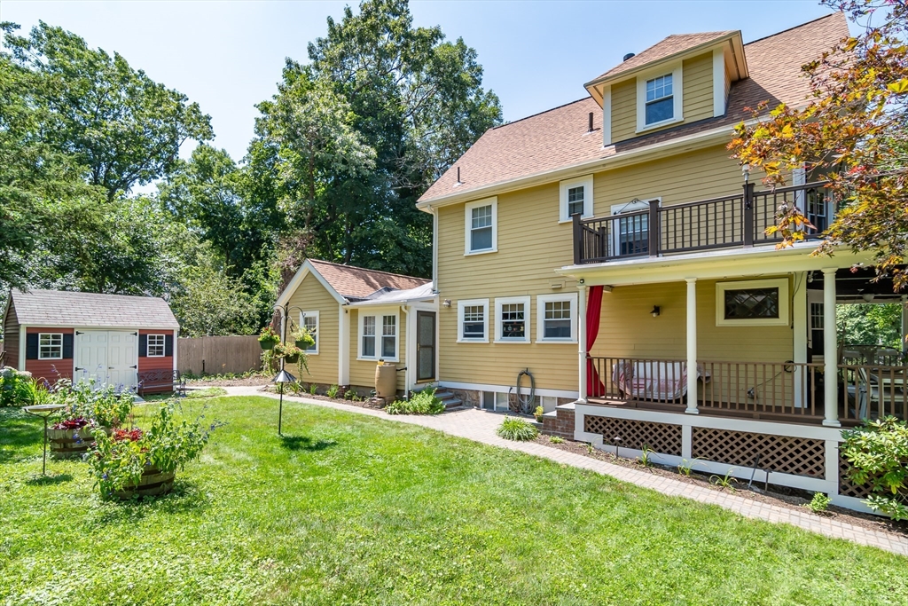 64 Curve Street Wellesley, MA 02482 - Photo 28 of 29 Gallery Image 28