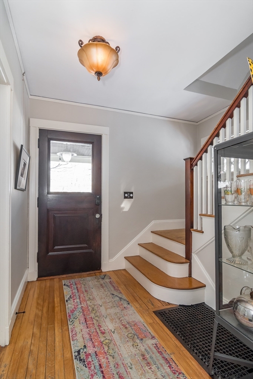 64 Curve Street Wellesley, MA 02482 - Photo 6 of 29 Gallery Image 6