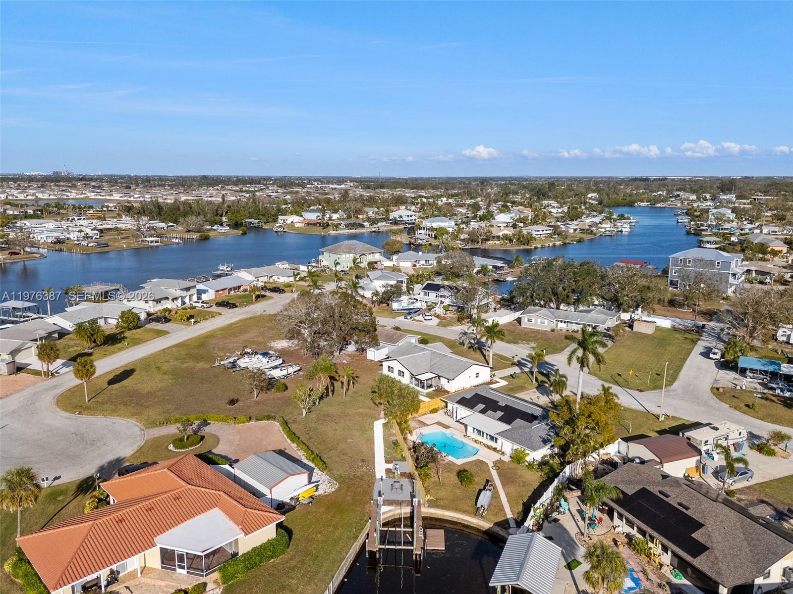 105 12th Street Southwest Ruskin, FL 33570 - Photo 75 of 89