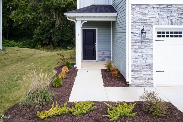 a view of a garden with pathway