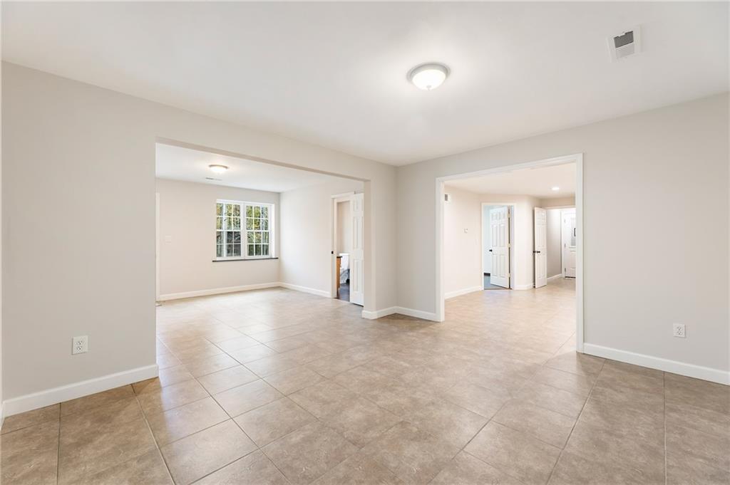 14440 Cogburn Road Alpharetta, GA 30004 - Photo 38 of 62