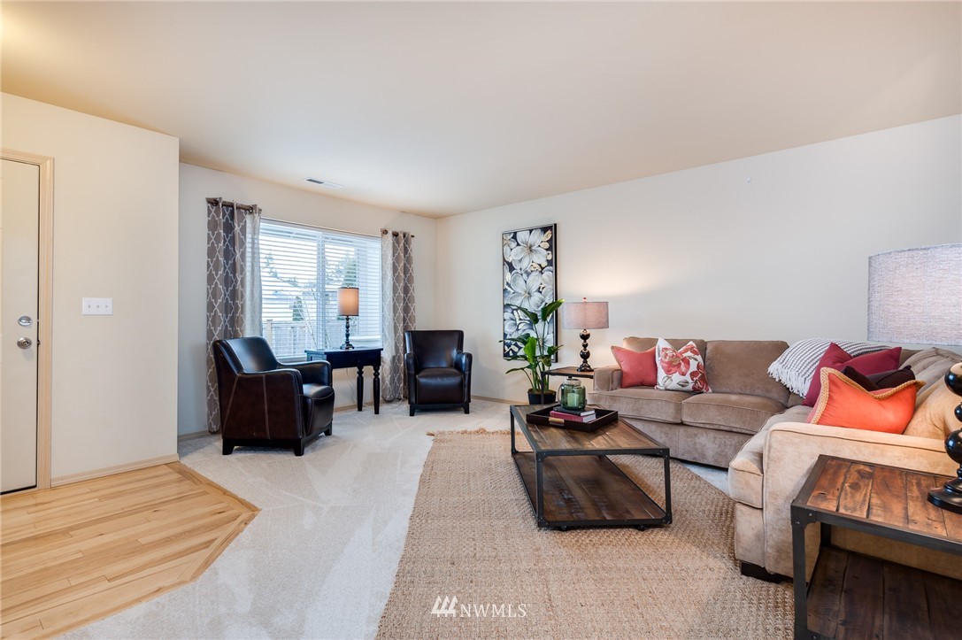 19121 13th Avenue Southeast Bothell, WA 98012 - Photo 4 of 21 Gallery Image 4