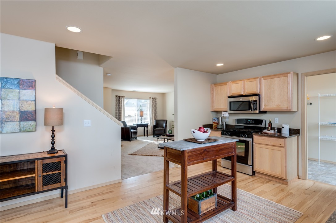 19121 13th Avenue Southeast Bothell, WA 98012 - Photo 8 of 21 Gallery Image 8