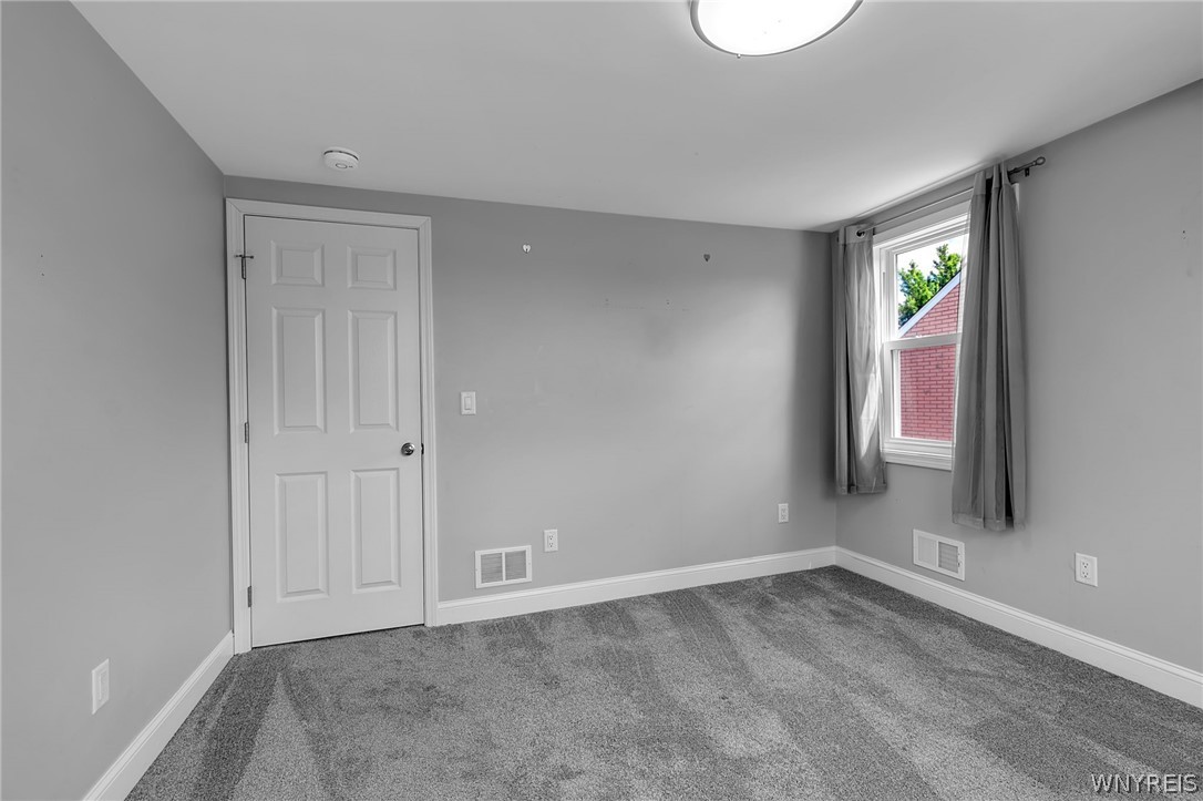 4563 Union Road, Unit RIGHT SIDE Cheektowaga, NY 14225 - Photo 15 of 24
