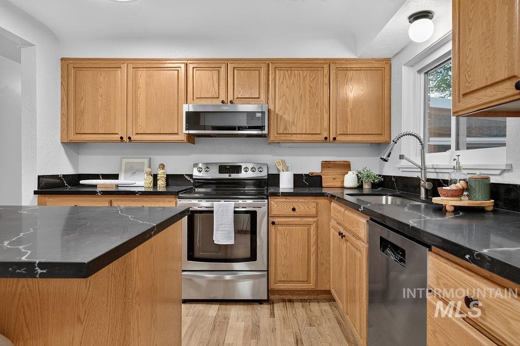 3324 West Tucker Road Boise, ID 83703 - Photo 14 of 47