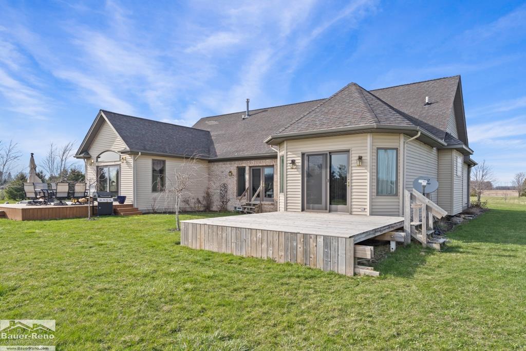 6151 Harris Road Jeddo, MI 48032 - Photo 3 of 34