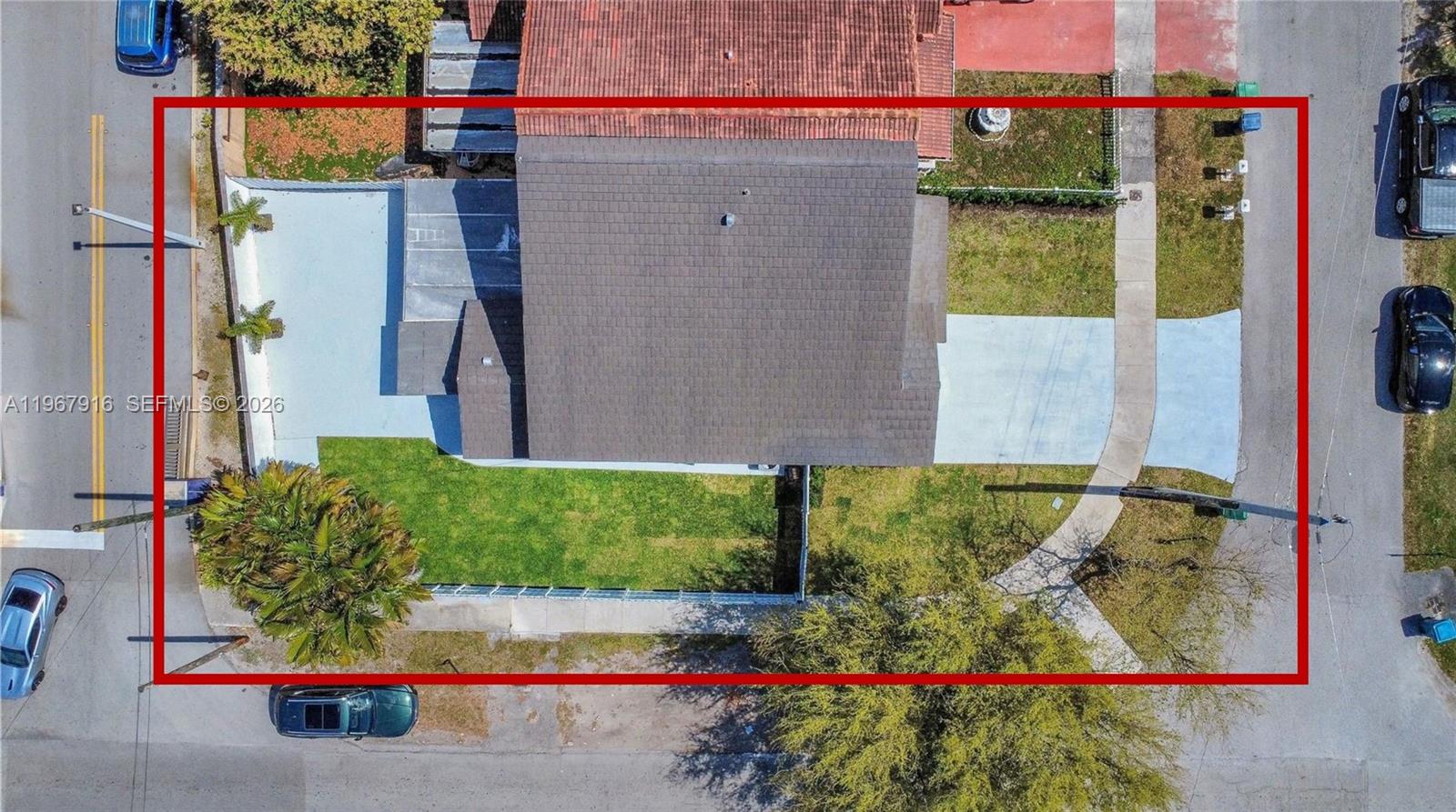 7893 Southwest 9th Terrace Miami, FL 33144 - Photo 8 of 29