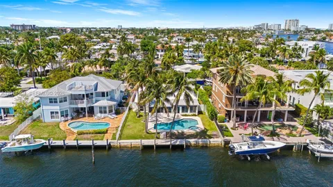 $1,800,000 | 2548 Southeast 12th Street, Pompano Beach, FL 33062
