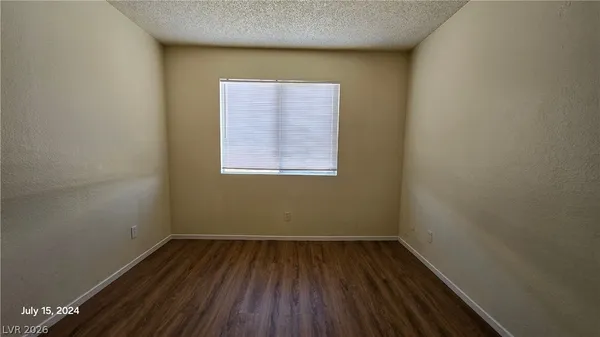 $995 | 4220 Middlesex Avenue, Unit D, Las Vegas, NV 89110