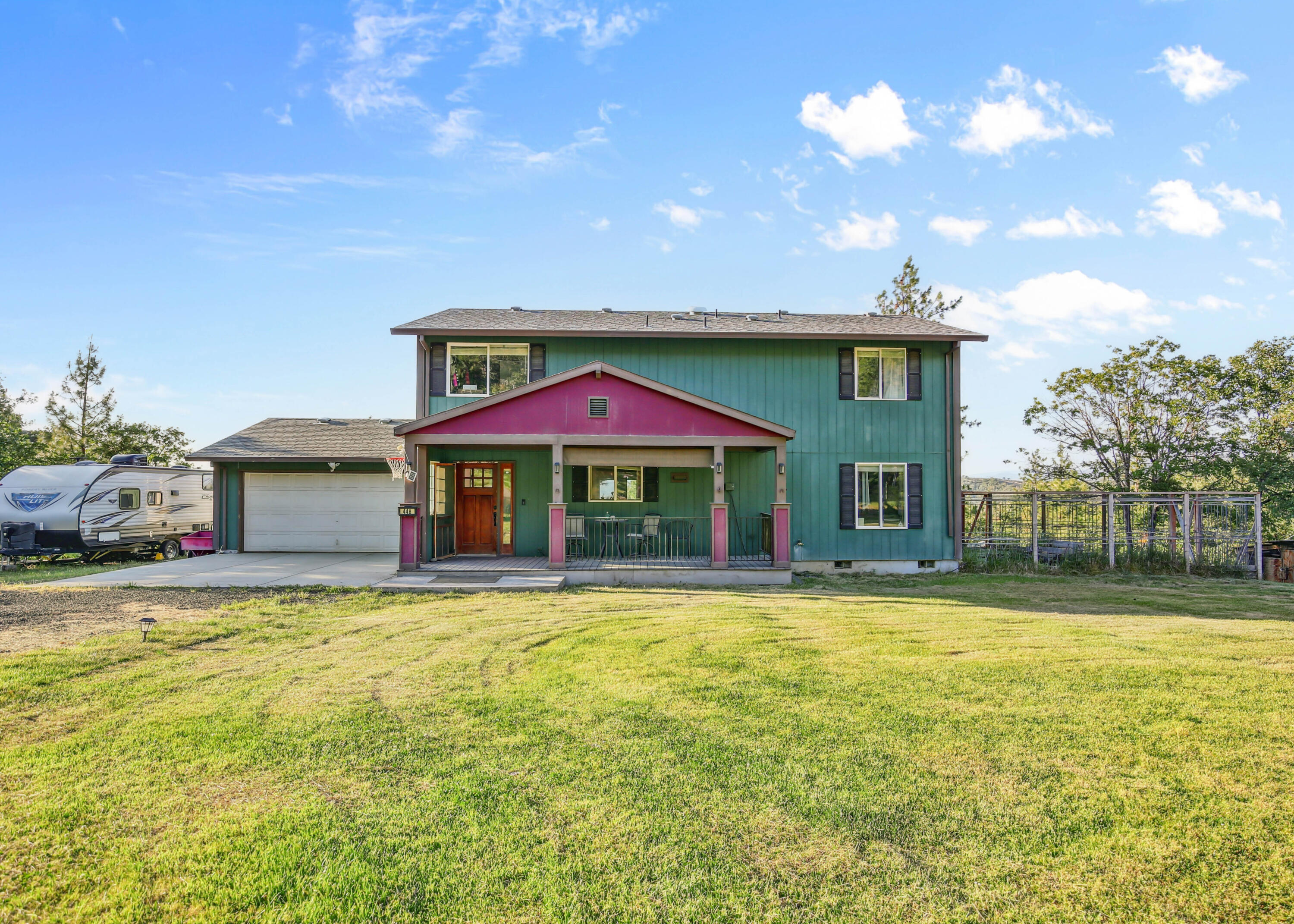 a front view of house with yard