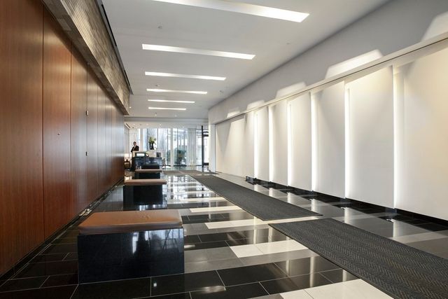 $1,915,000 | 580 Washington Street, Unit 202, Boston, MA 02111