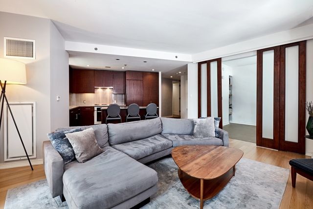 $1,915,000 | 580 Washington Street, Unit 202, Boston, MA 02111
