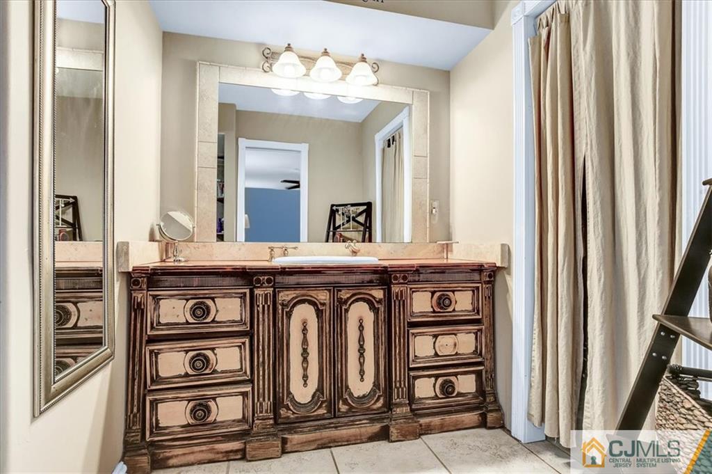 470 Iron Bridge Road Freehold, NJ 07728 - Photo 27 of 38