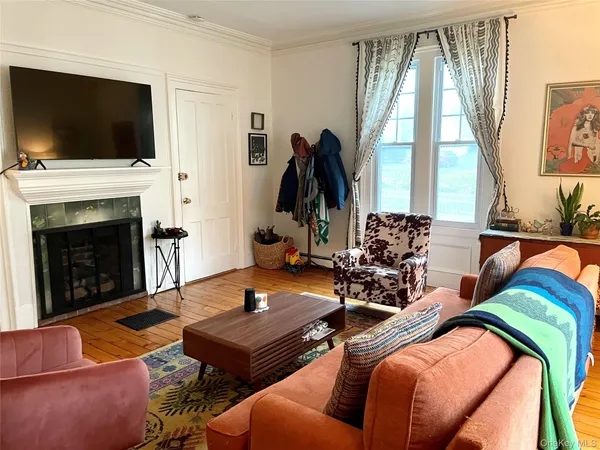 $2,450 | 90 Innis Avenue, Poughkeepsie, NY 12601