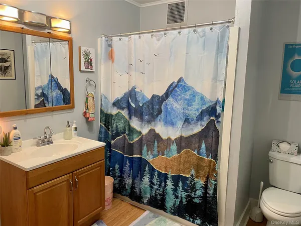 $2,450 | 90 Innis Avenue, Poughkeepsie, NY 12601