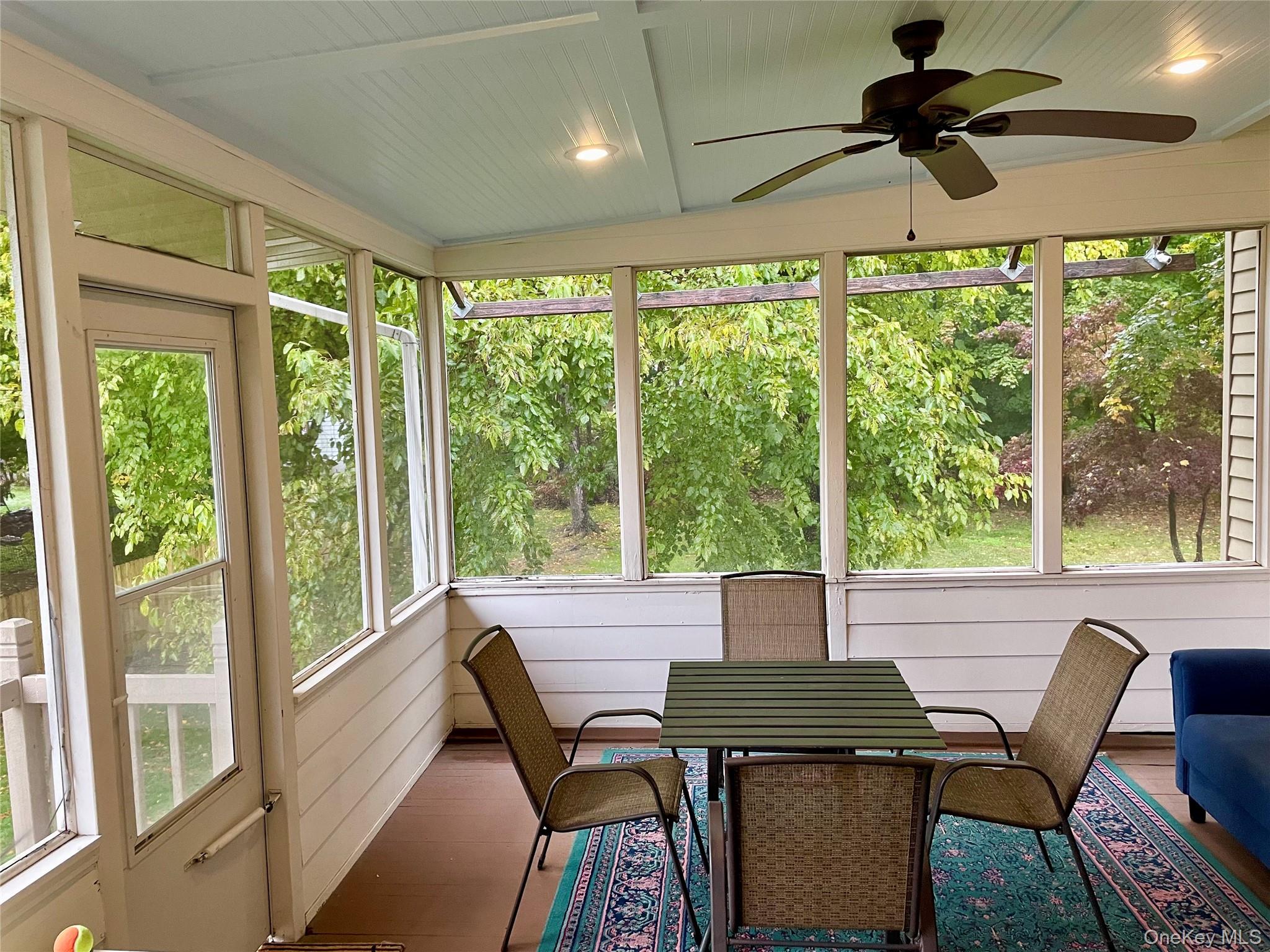 90 Innis Avenue Poughkeepsie, NY 12601 - Photo 9 of 10