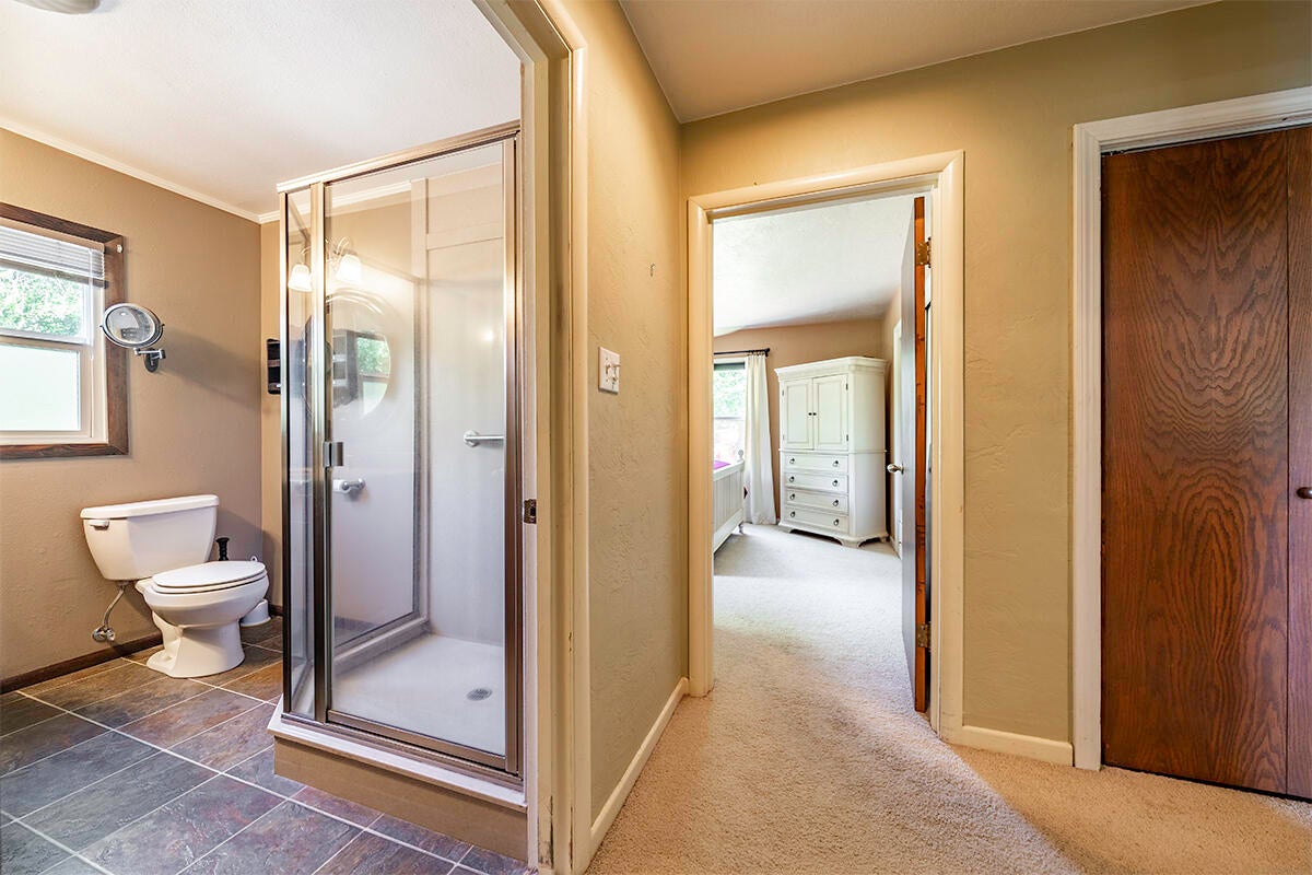 1406 Ridge Way Medford, OR 97504 - Photo 19 of 34 DSC09547