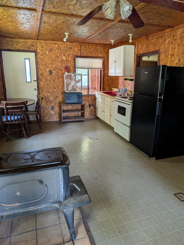 1285 Phelps Dunham Road Edmonton, KY 42129 - Photo 7 of 29 Gallery Image 7