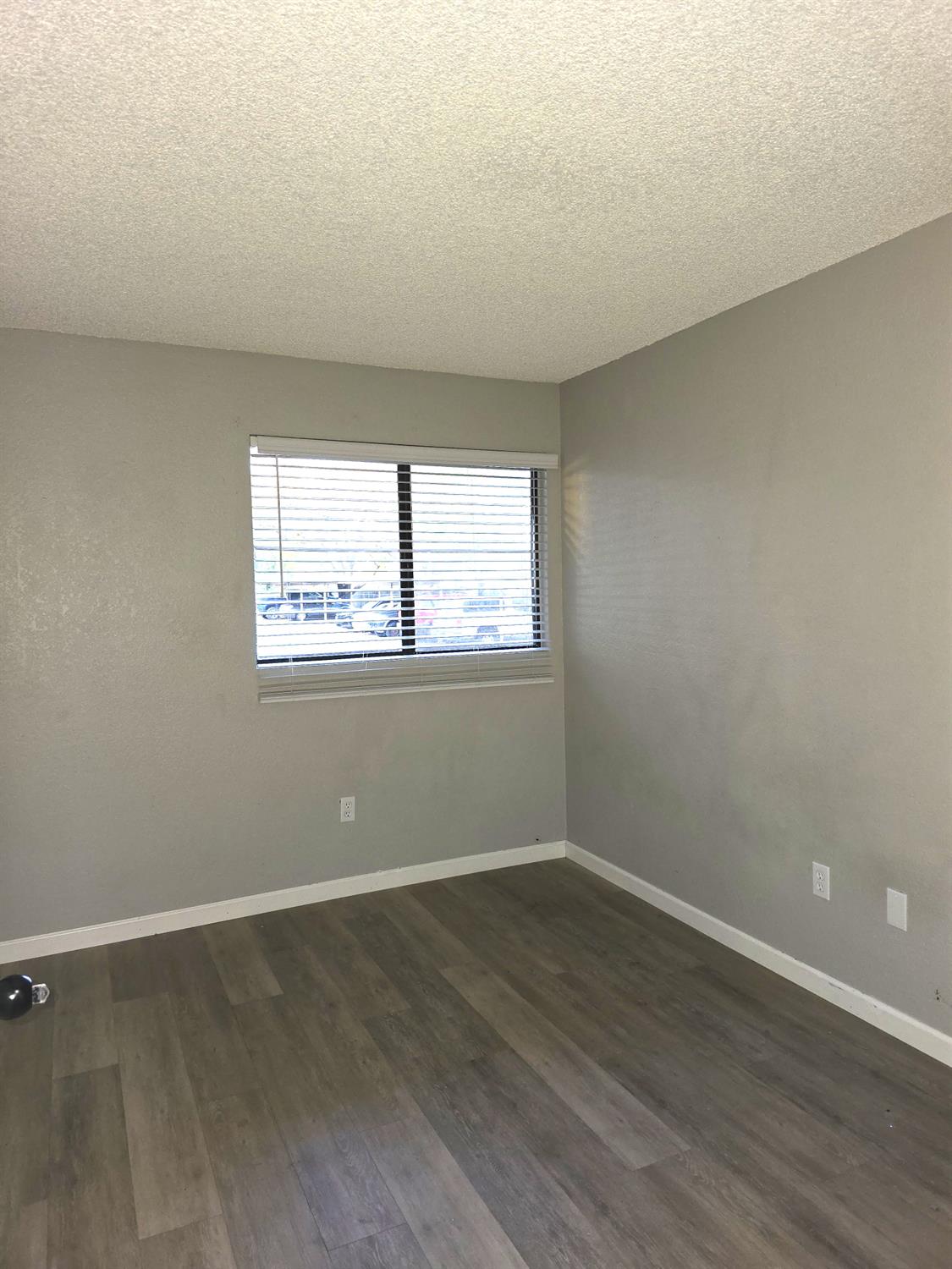 3941 Madison Avenue, Unit 111 North Highlands, CA 95660 - Photo 7 of 13 Bedroom 1