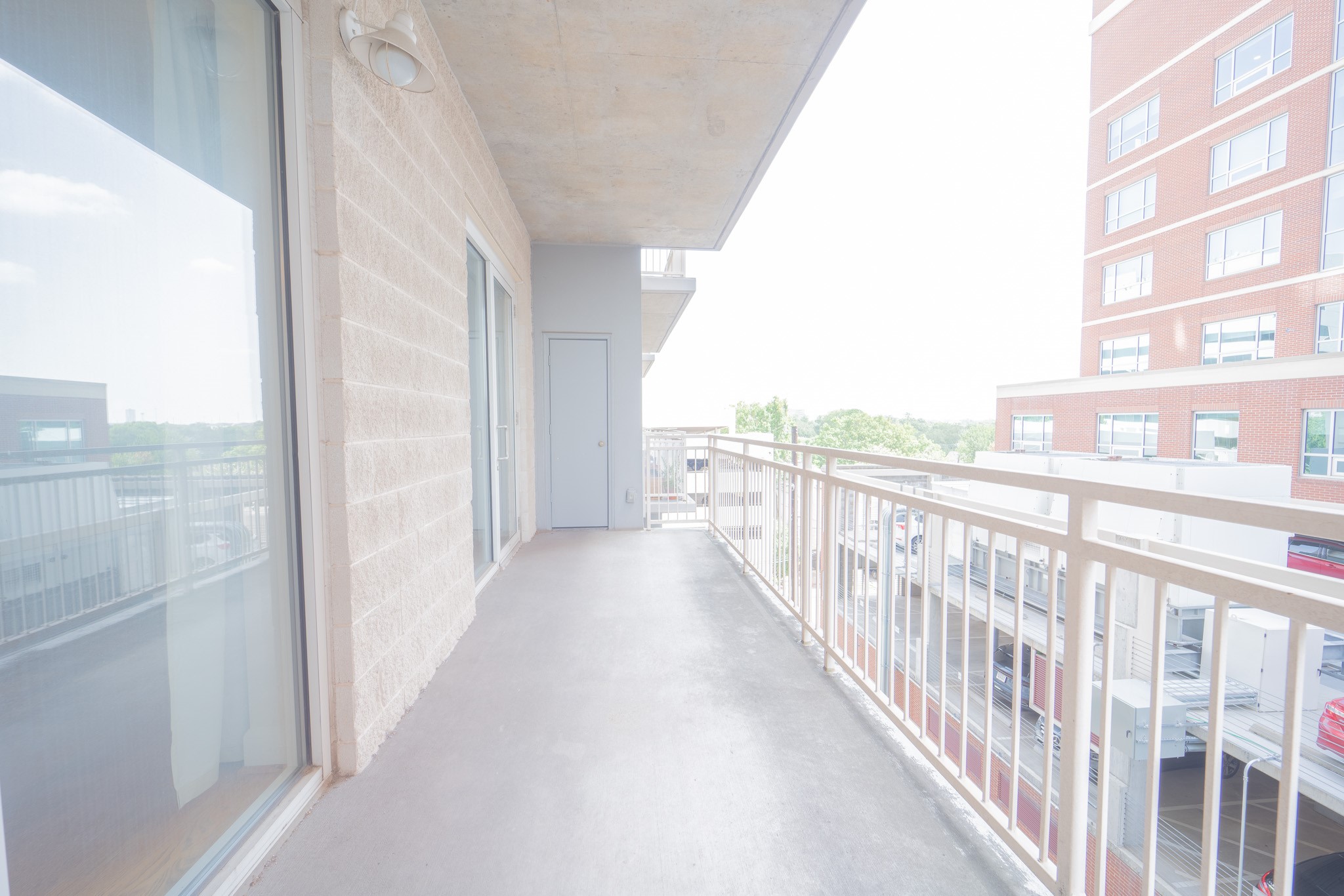 2520 Robinhood Street, Unit 505 Houston, TX 77005 - Photo 19 of 37 a view of a balcony with city view