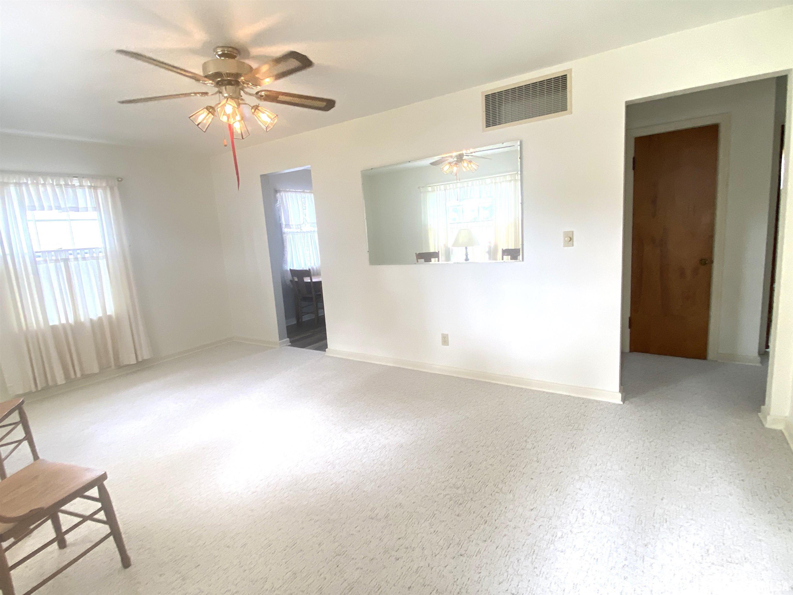 2425 South College Street Springfield, IL 62704 - Photo 5 of 27