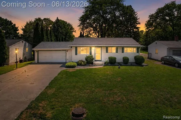 $149,900 | 4141 Bristolwood Drive, Flint, MI 48507