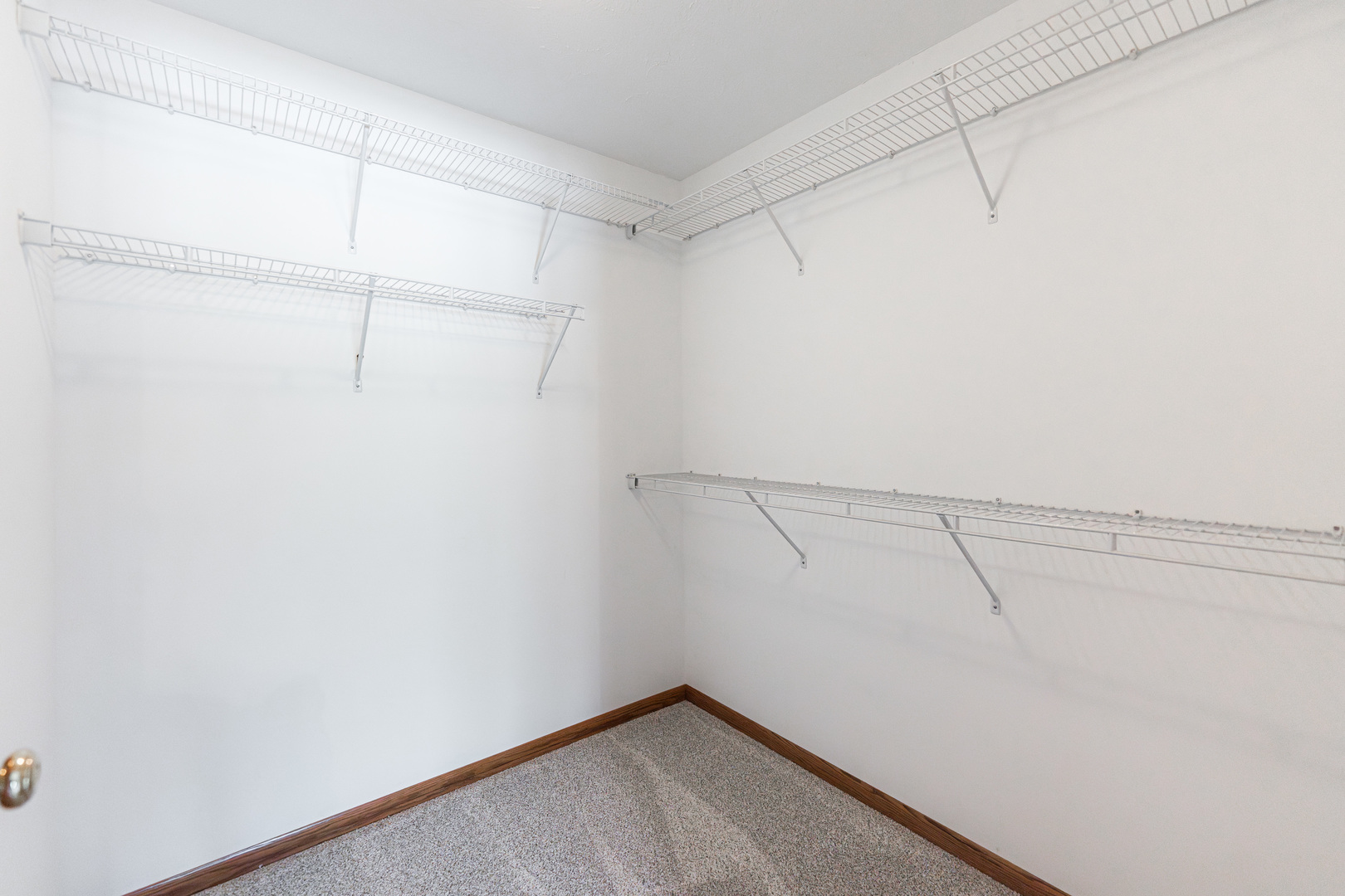 535 Brant Circle DeKalb, IL 60115 - Photo 17 of 31