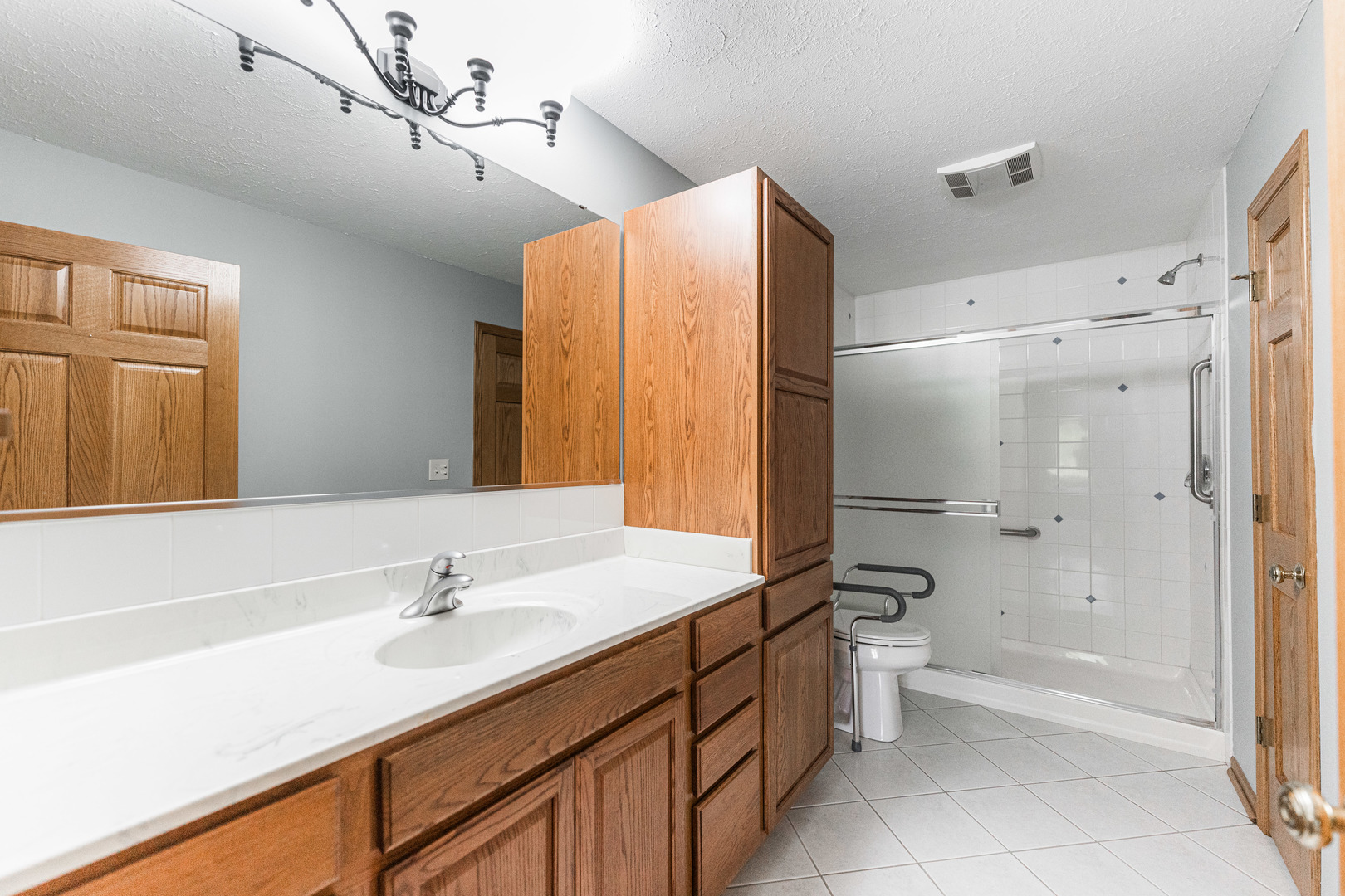 535 Brant Circle DeKalb, IL 60115 - Photo 18 of 31