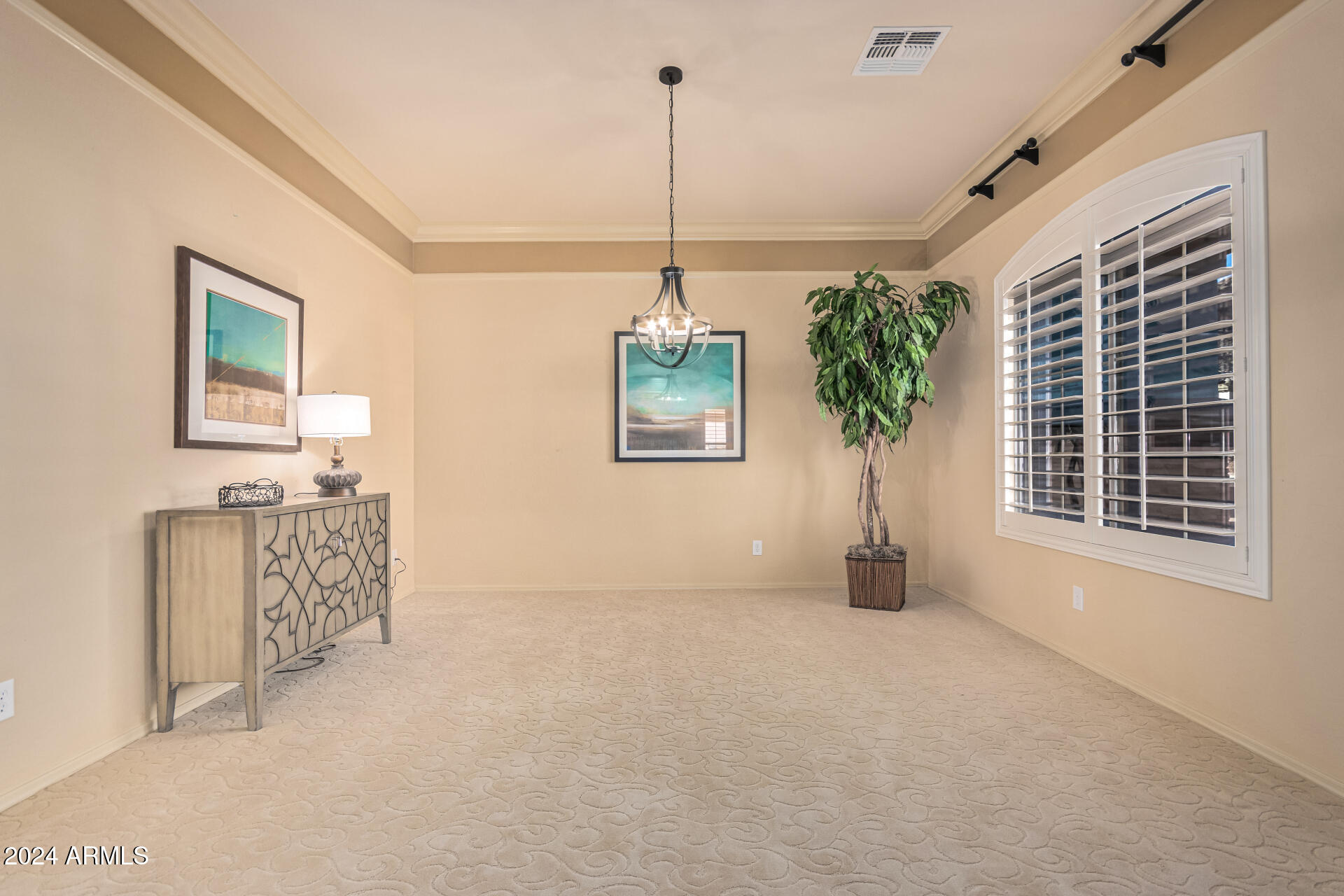 2717 West Nighthawk Way Phoenix, AZ 85045 - Photo 11 of 50 19 - Nighthawk