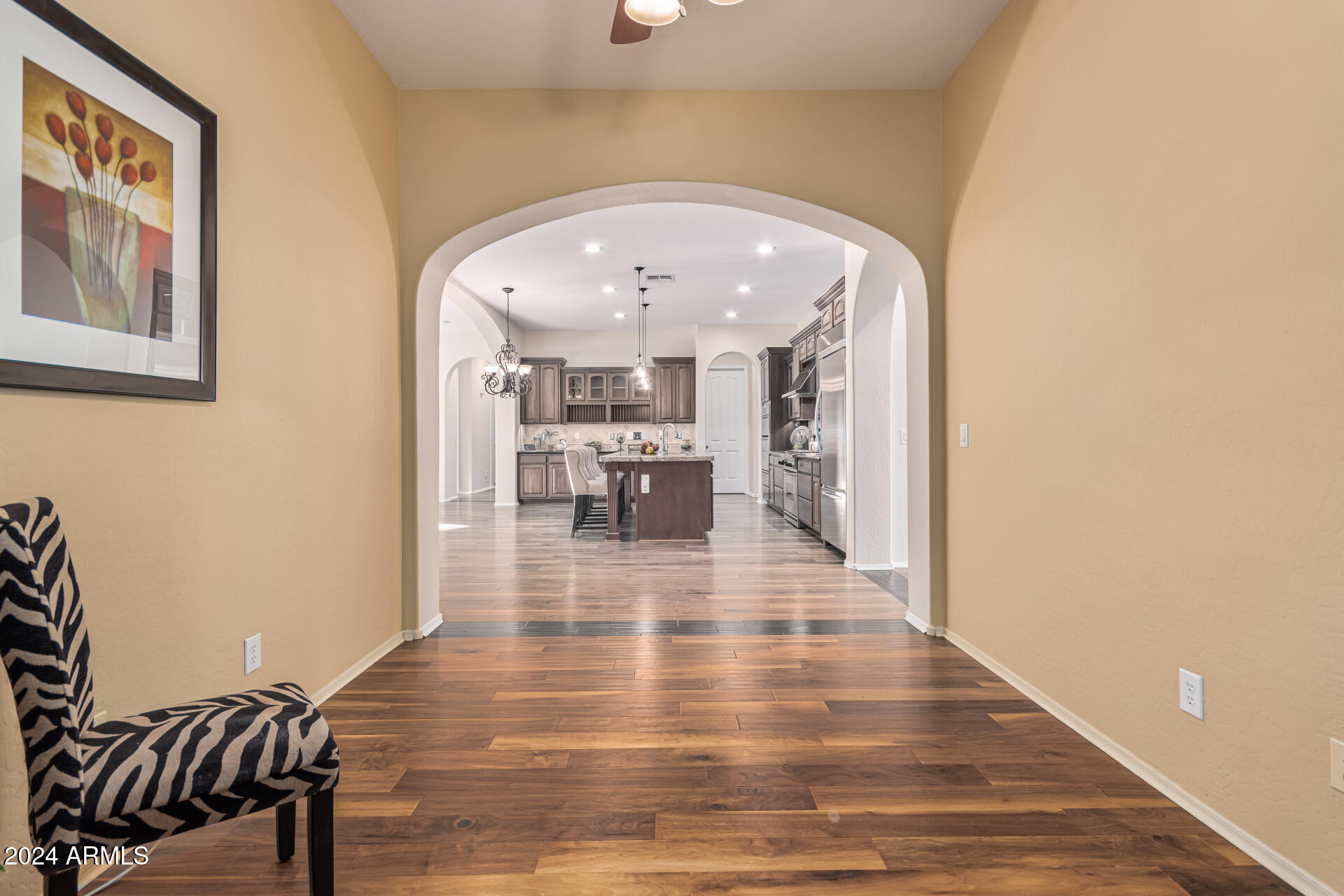 2717 West Nighthawk Way Phoenix, AZ 85045 - Photo 13 of 50 24 - Nighthawk