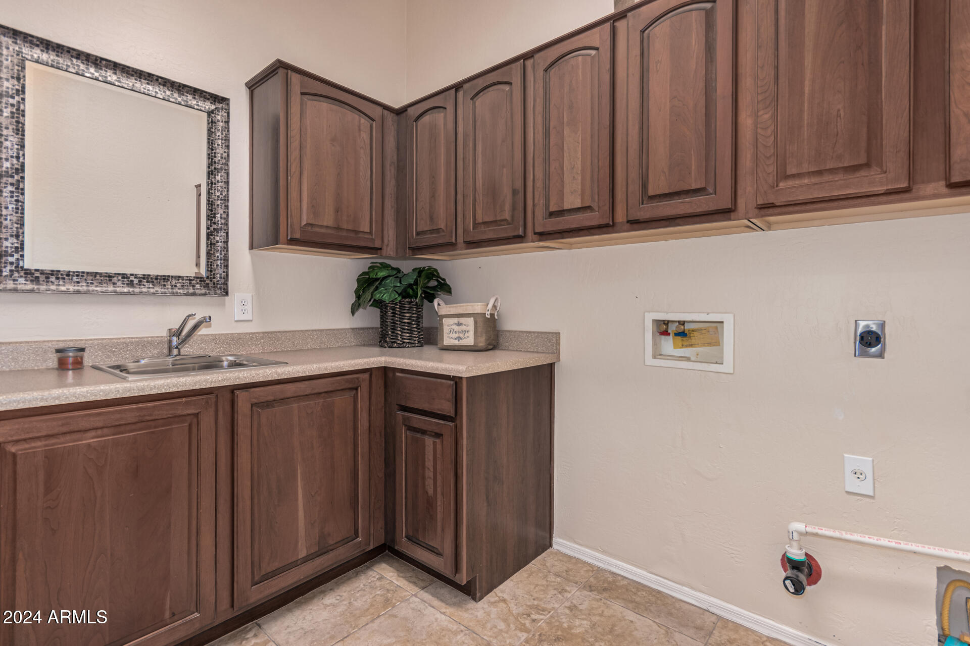 2717 West Nighthawk Way Phoenix, AZ 85045 - Photo 33 of 50 52 - Nighthawk
