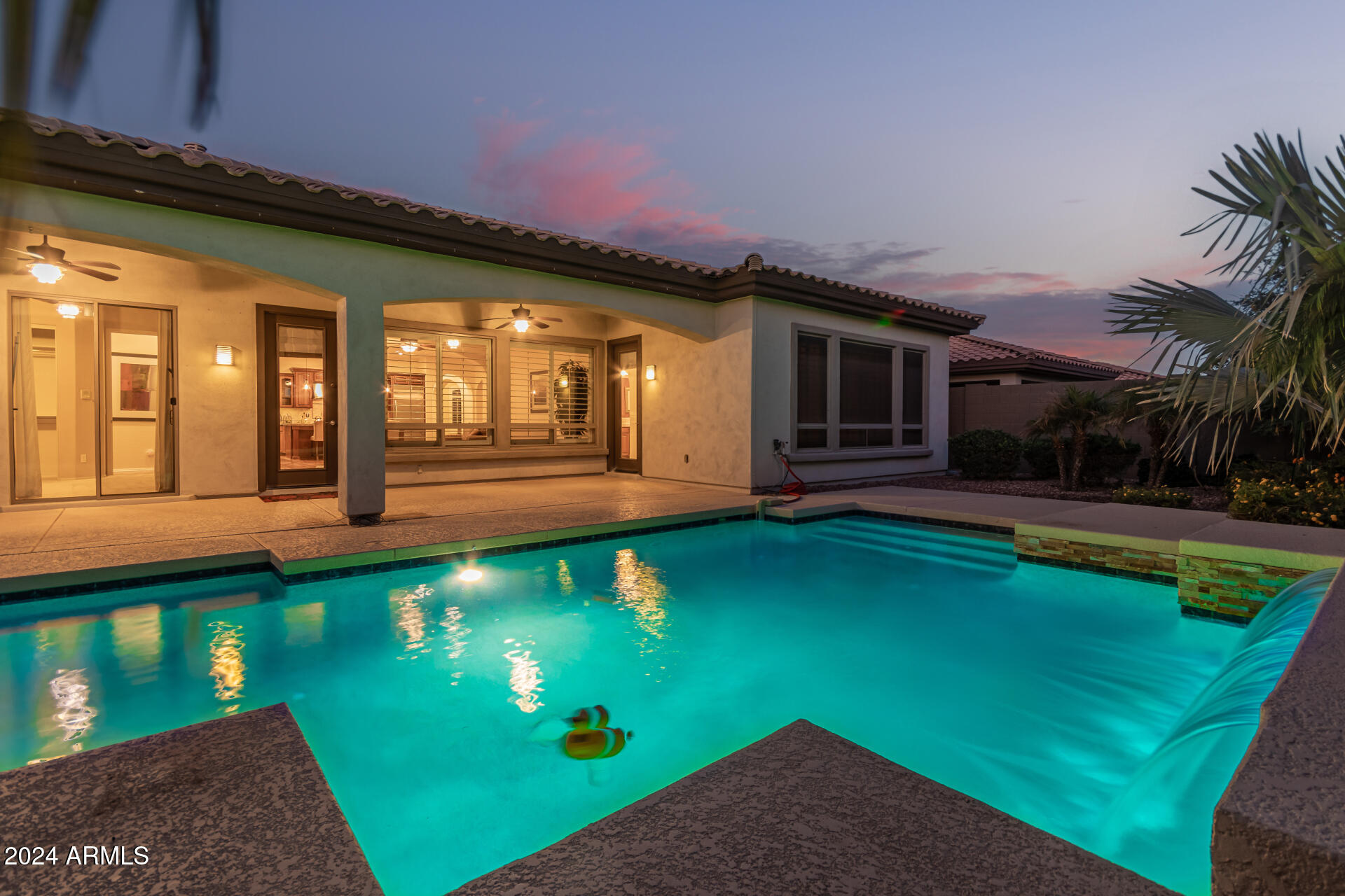 2717 West Nighthawk Way Phoenix, AZ 85045 - Photo 6 of 50 60 - Nighthawk
