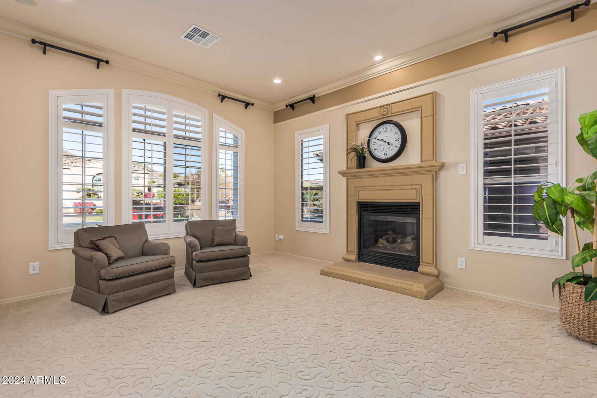 2717 West Nighthawk Way Phoenix, AZ 85045 - Photo 10 of 50 17 - Nighthawk