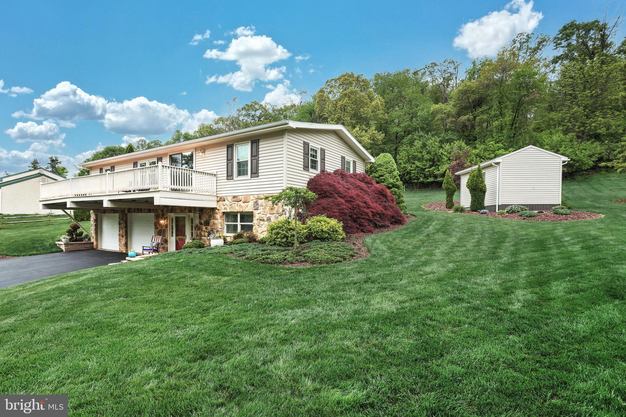 520 Dellinger Road Mount Wolf, PA 17347 - Photo 42 of 61 Beautiful Landscaping