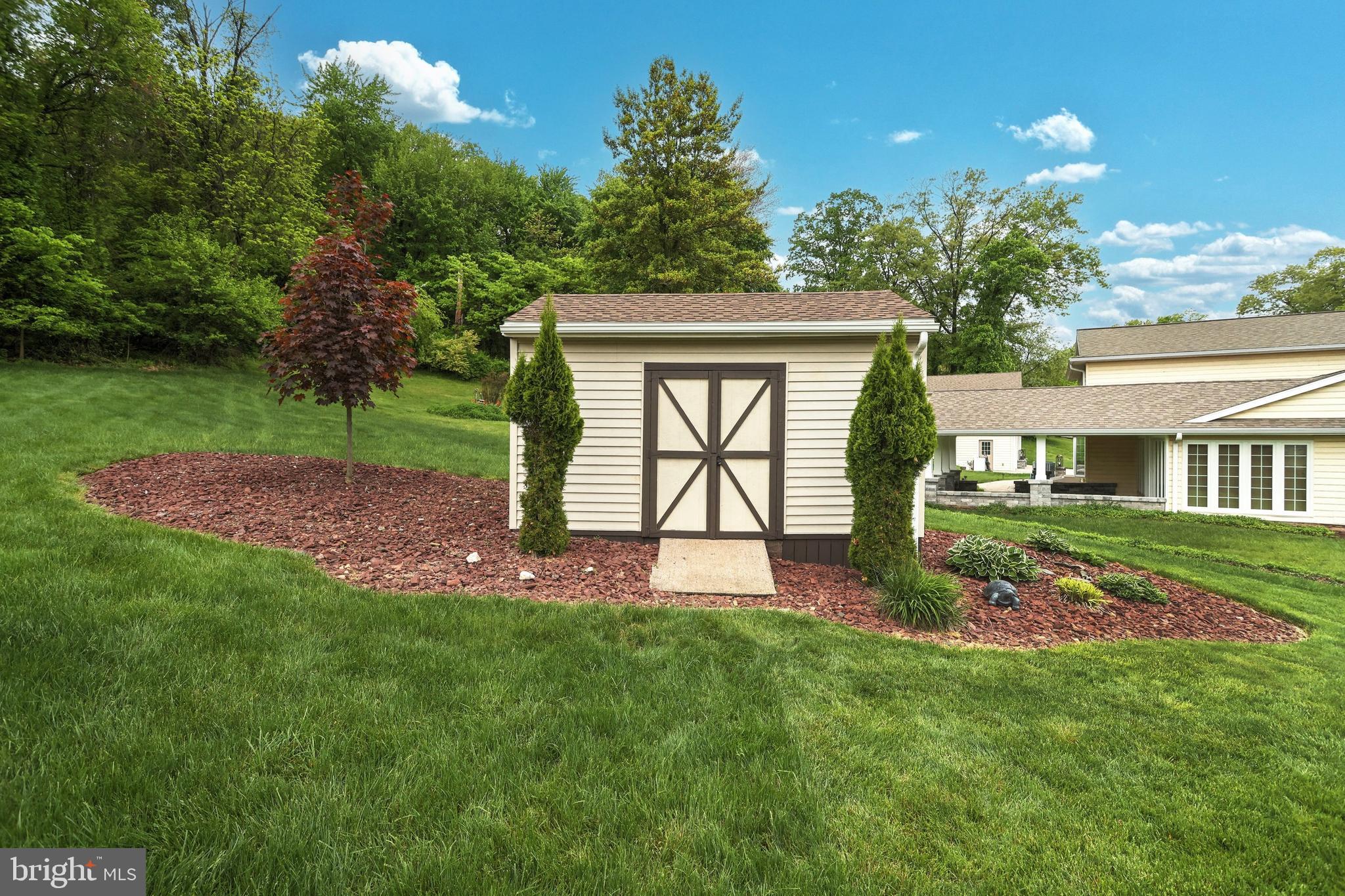 520 Dellinger Road Mount Wolf, PA 17347 - Photo 43 of 61 Shed for Storage