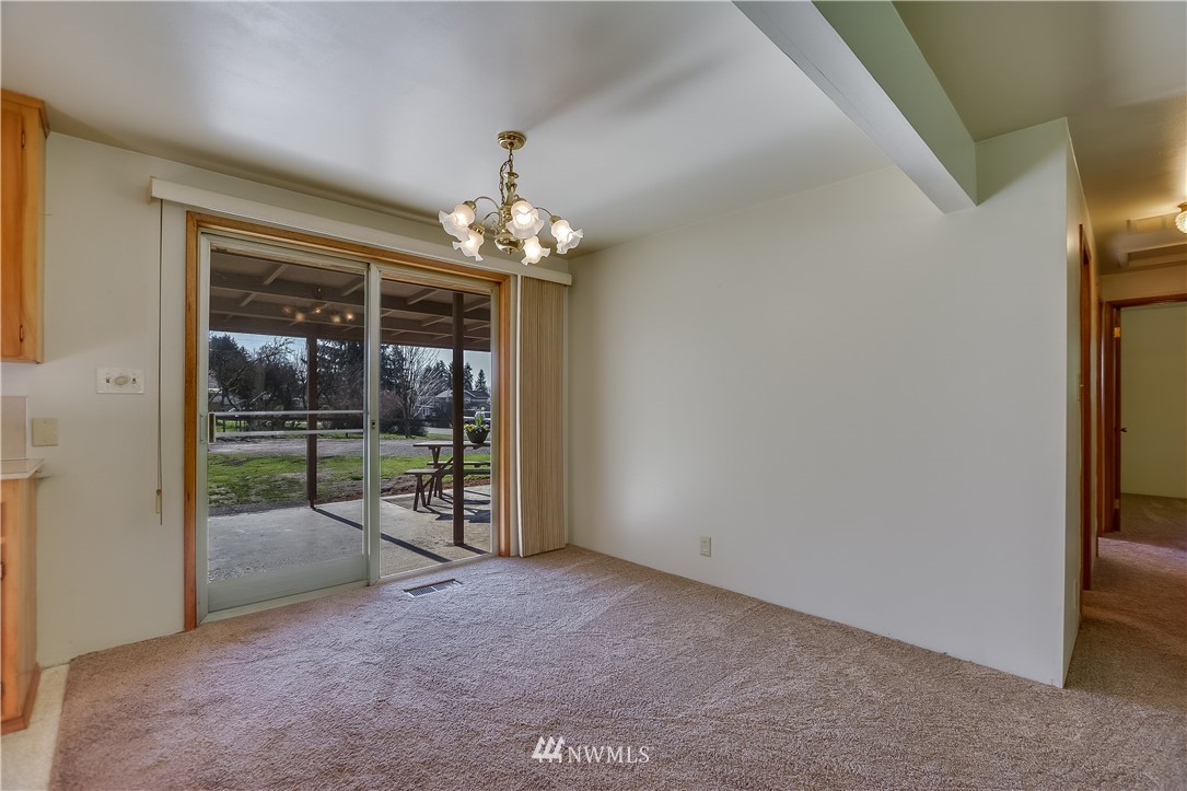 15005 Southeast 112th Street Renton, WA 98059 - Photo 4 of 18