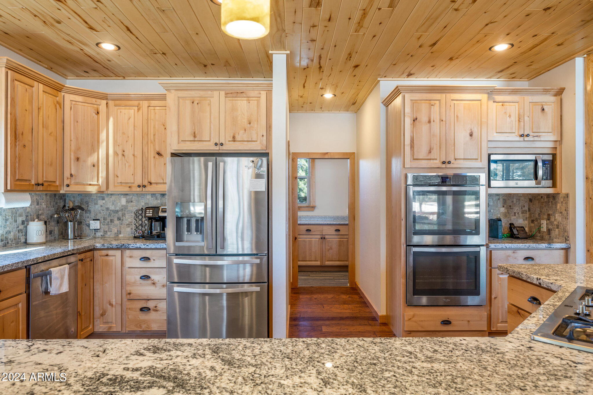 101 South Falling Leaf Road Show Low, AZ 85901 - Photo 16 of 52 Kitchen