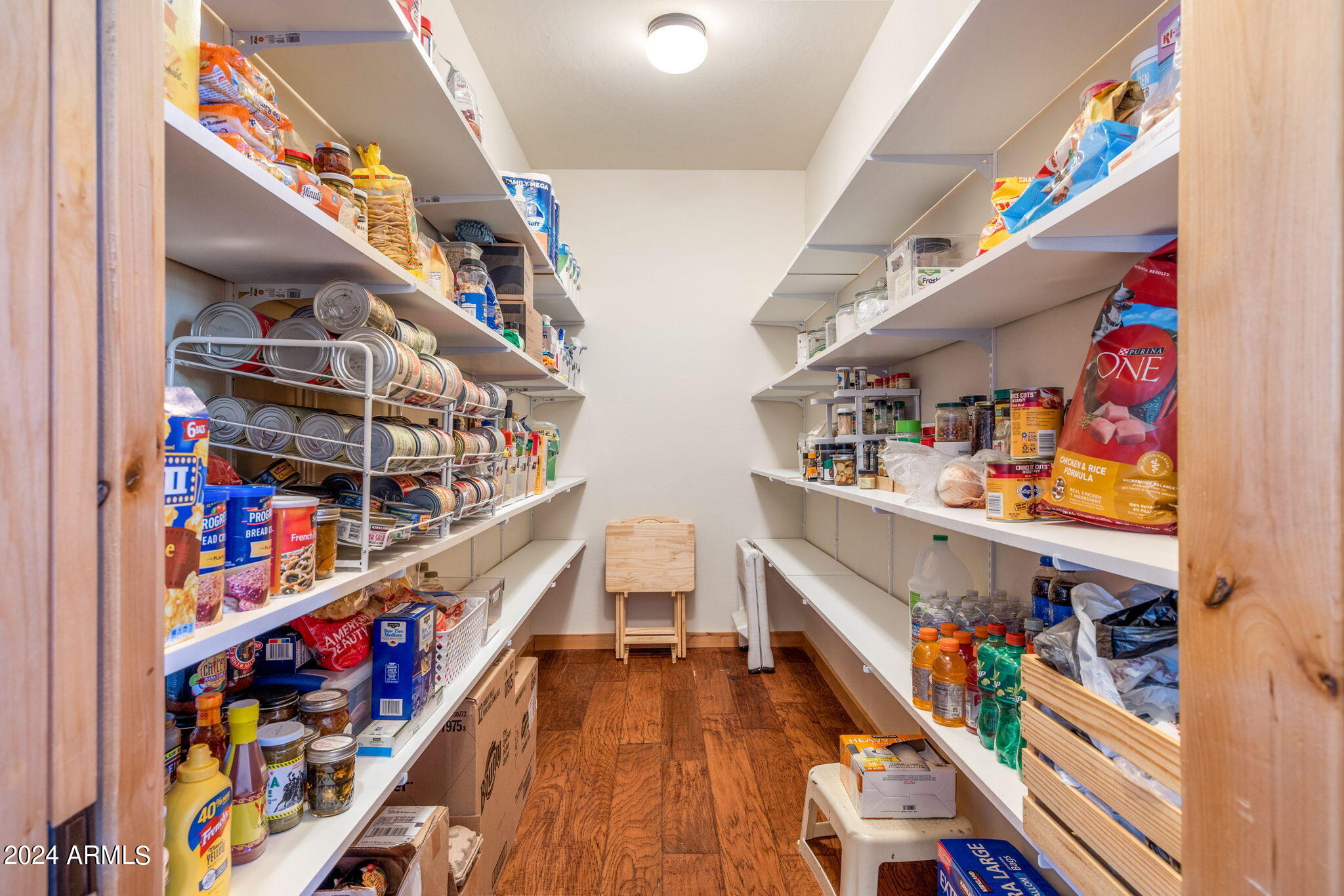 101 South Falling Leaf Road Show Low, AZ 85901 - Photo 20 of 52 Large Pantry