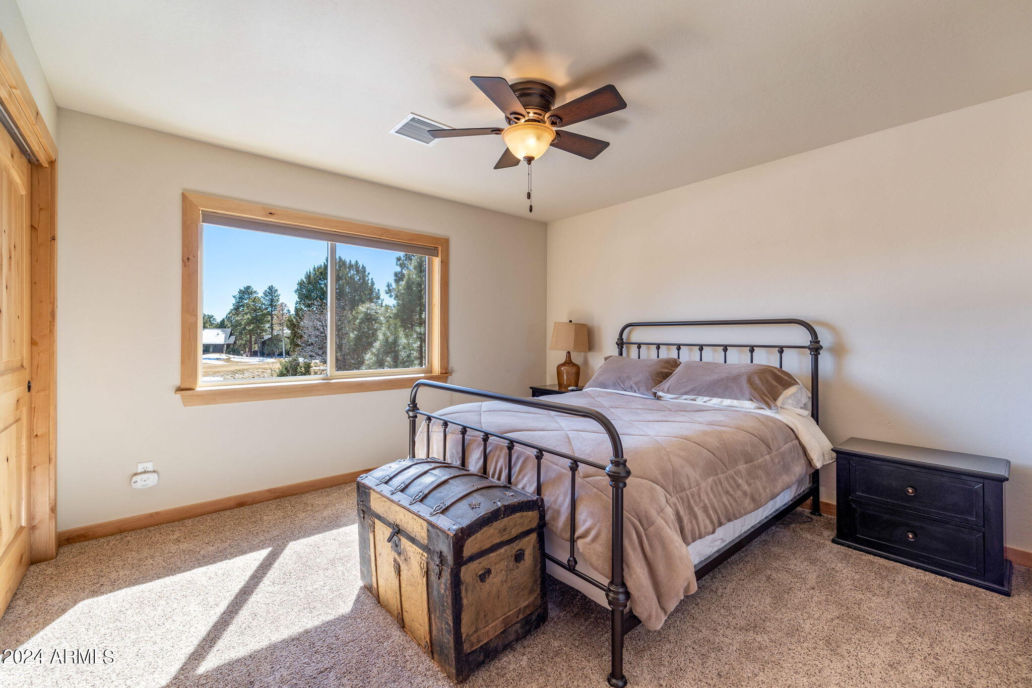 101 South Falling Leaf Road Show Low, AZ 85901 - Photo 35 of 52 Guest Bedroom 3