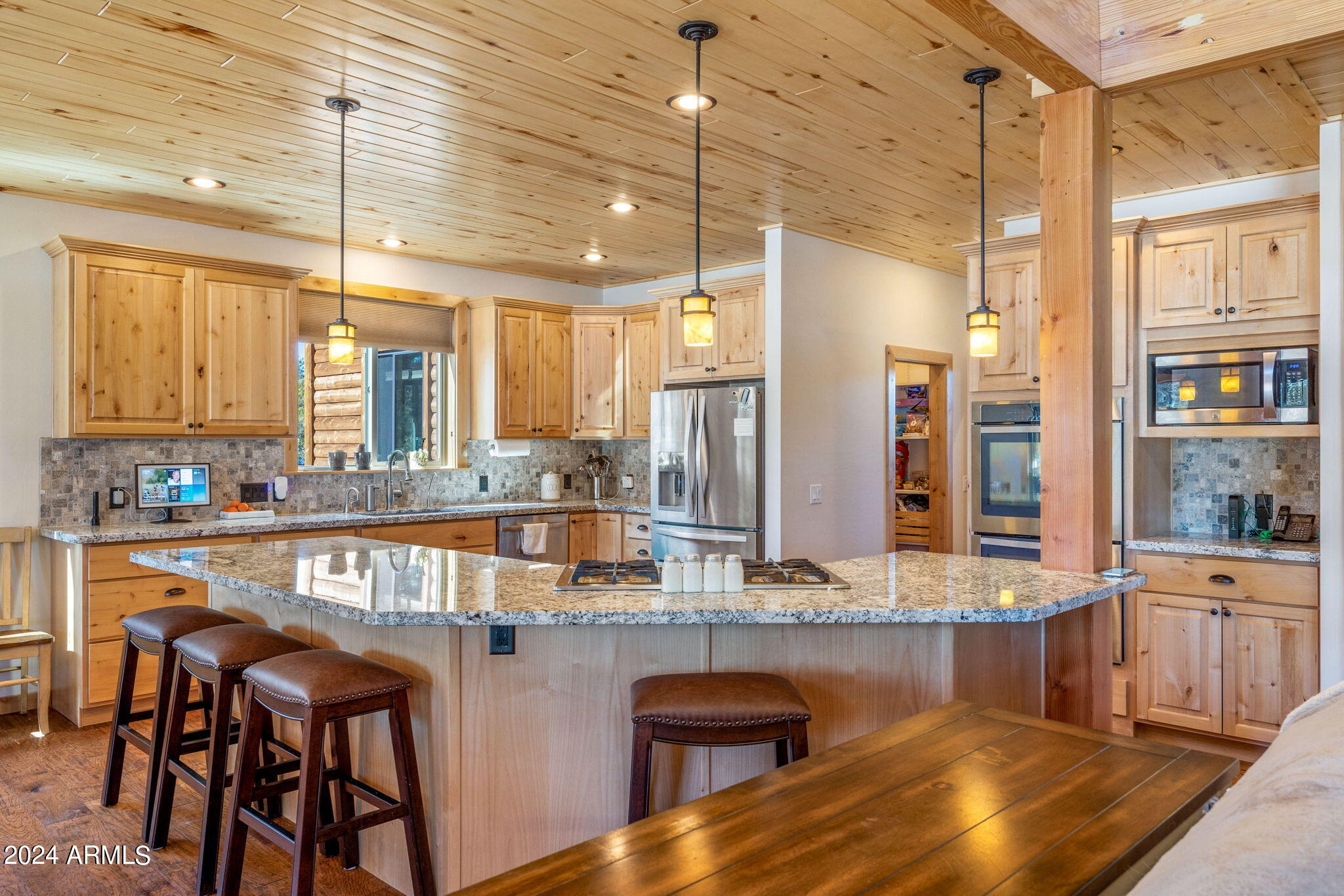 101 South Falling Leaf Road Show Low, AZ 85901 - Photo 6 of 52 Kitchen