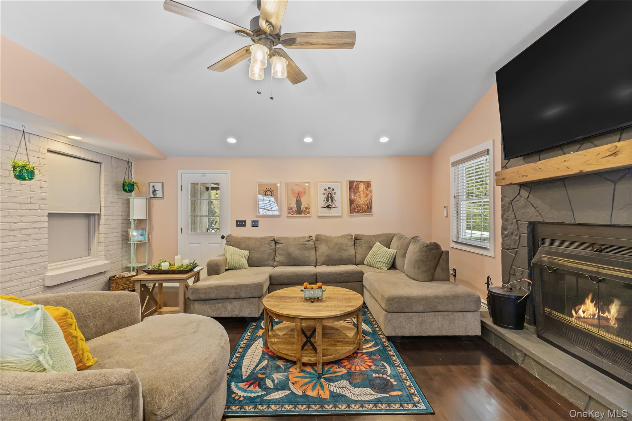 10 Helin Road Hopewell Junction, NY 12533 - Photo 16 of 35 Large family room with vaulted ceiling, a large fireplace