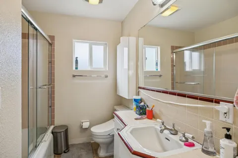 $2,575,000 | 674 Bryson Avenue, Palo Alto, CA 94306