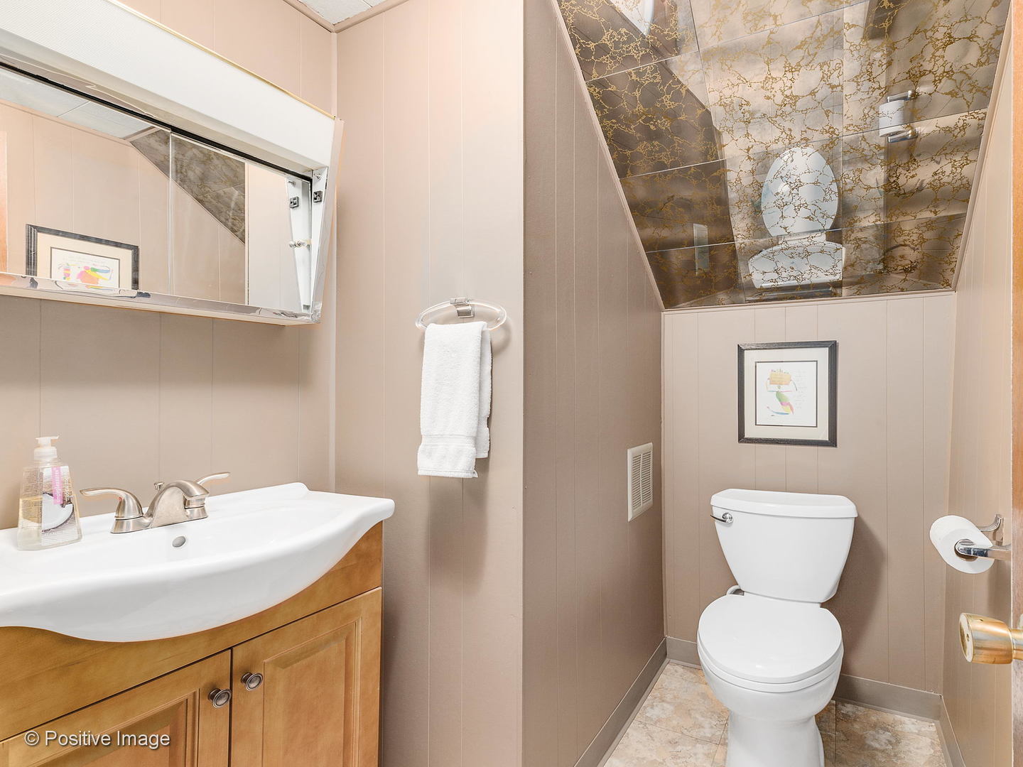 320 High Ridge Road Hillside, IL 60162 - Photo 13 of 23