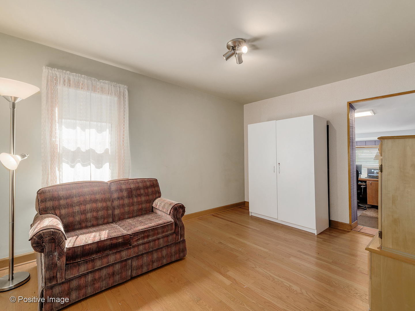 320 High Ridge Road Hillside, IL 60162 - Photo 9 of 23